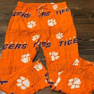 Men’s Clemson Tigers pajama pants.